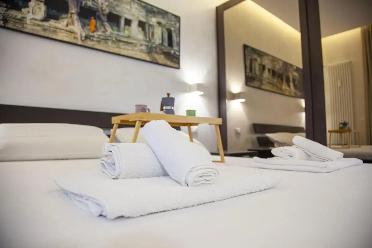 Apartment Luxury Stay In Rome Steps From Metro A Cornelia