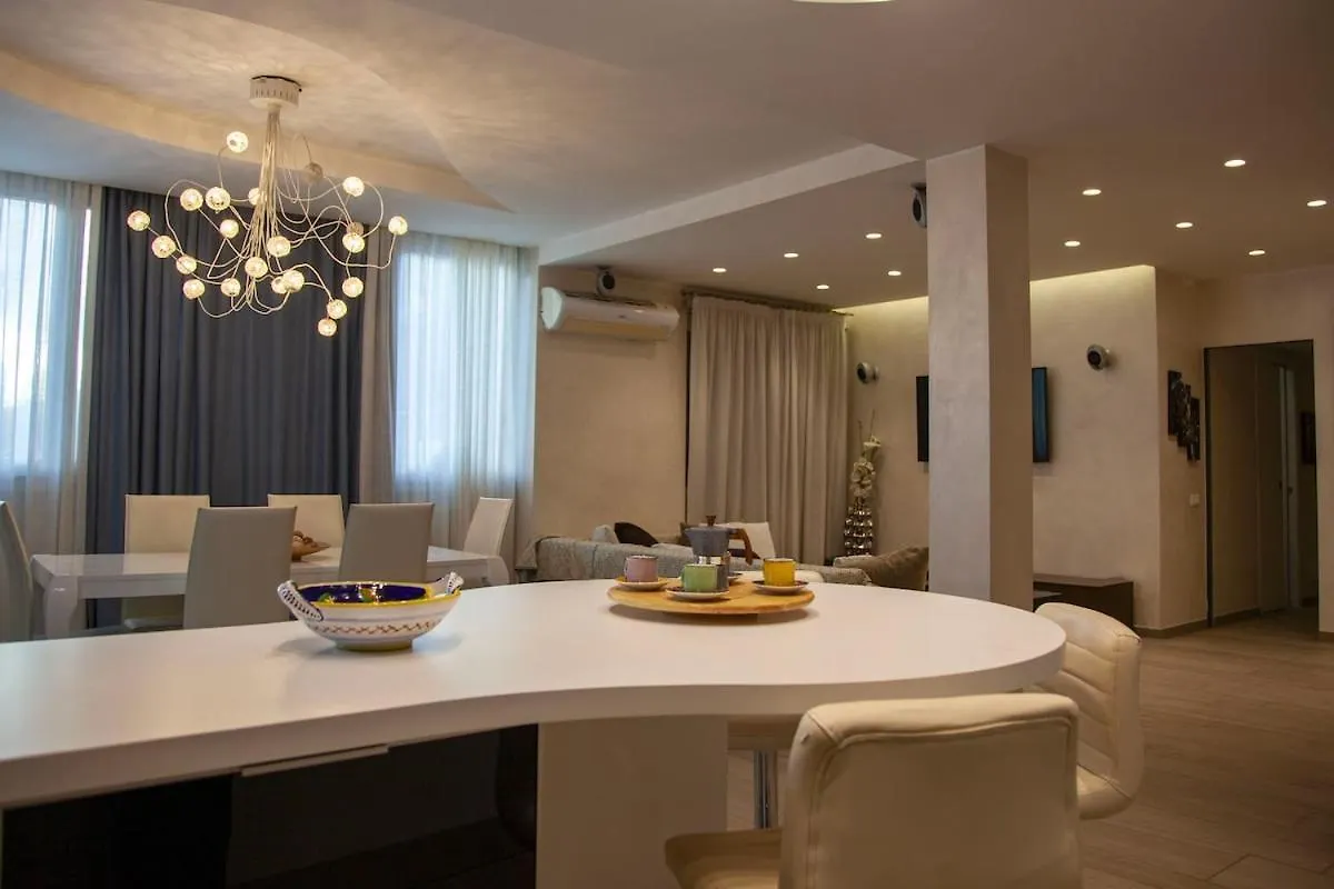 Luxury Stay In Rome Steps From Metro A Cornelia Italy