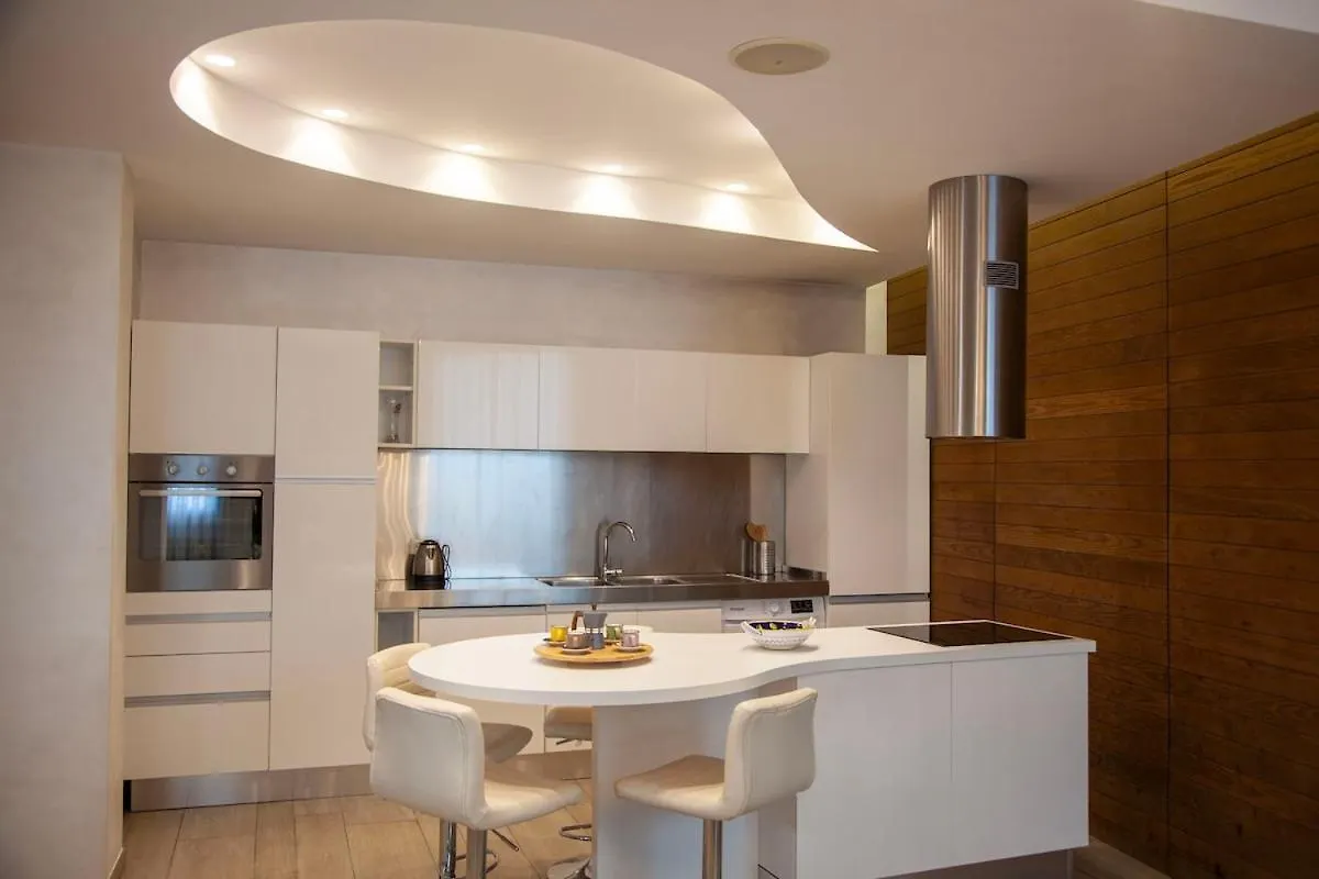 Apartment Luxury Stay In Rome Steps From Metro A Cornelia Italy